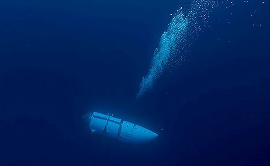 الآمال تتلاشى.. نفاد الأكسجين على متن