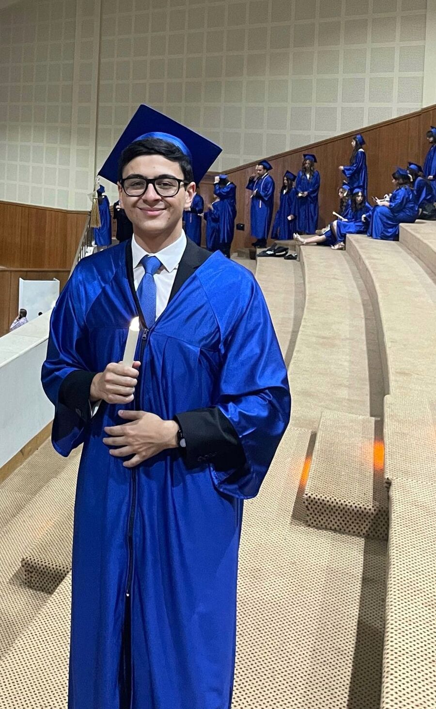 مبروك تخرج يزيد ماجد حتر من