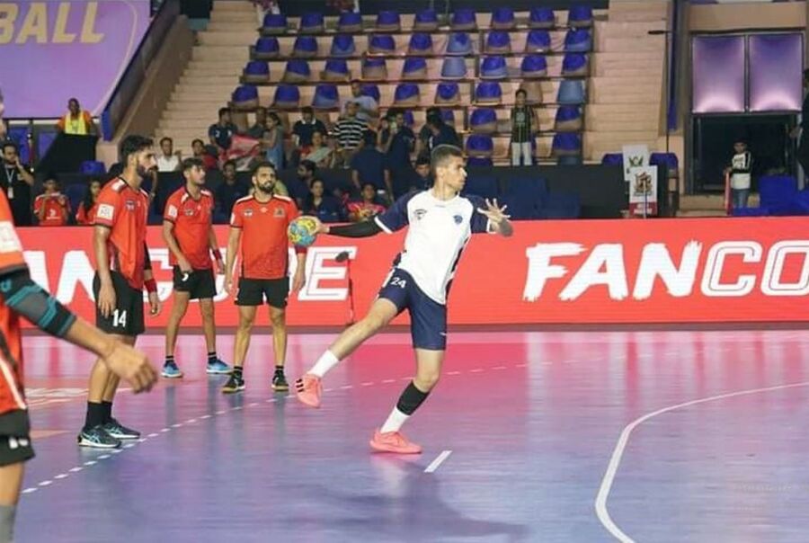 اللاعبان عبيدات والعطابي يختتمان تجربتهما بالدوري