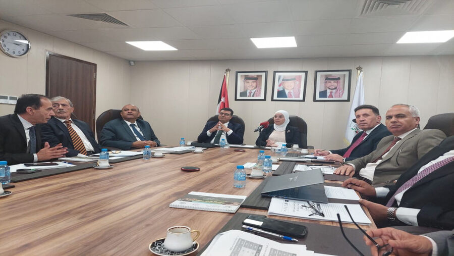 79 جمعية نسائية تعاونية في الأردن