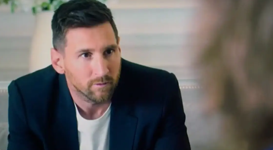 ميسي يفاجئ محبيه.. هل دخل عالم