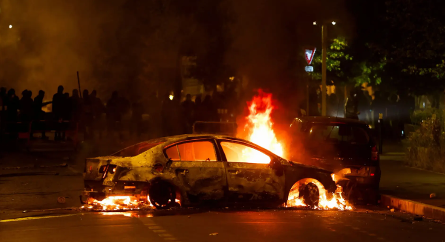 فرنسا.. إحراق 1900 سيارة خلال الساعات