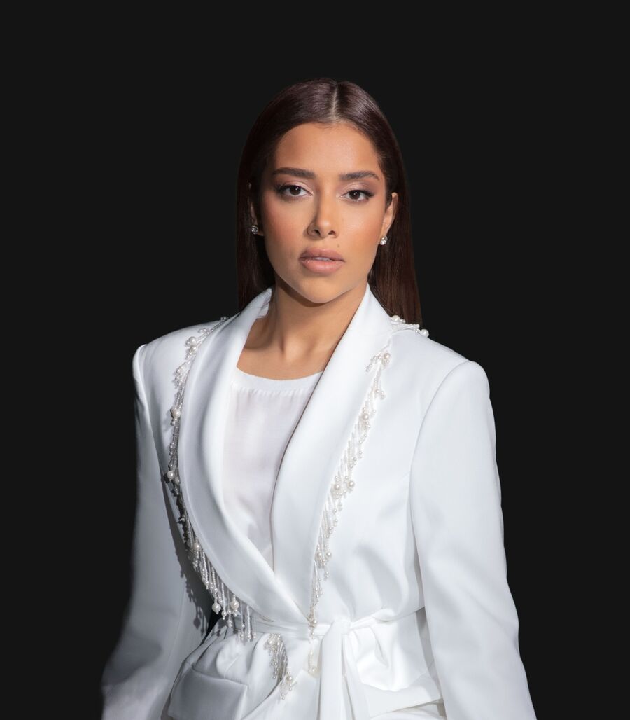 غلاك ألزم الفنانة بلقيس فتحي على