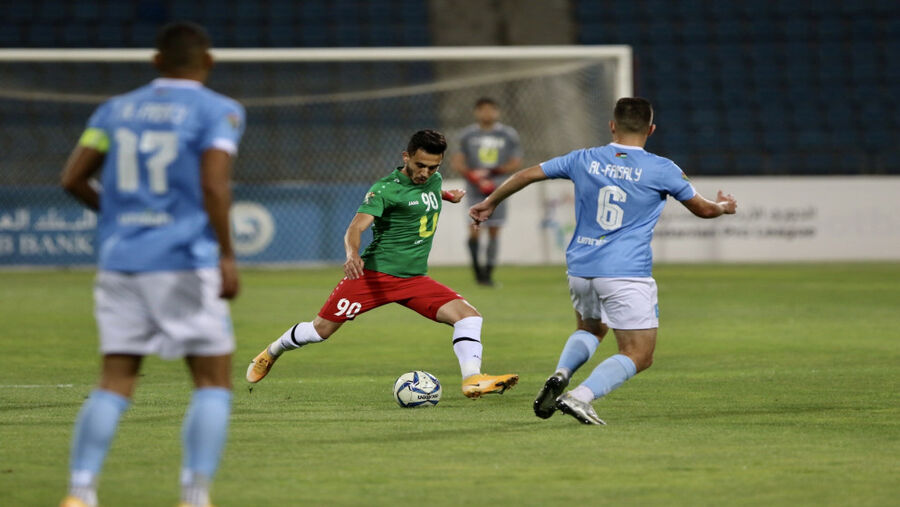 السماح لأندية المحترفين بتسجيل 28 لاعبا