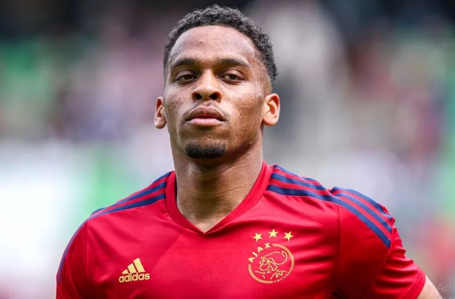 ساعات تفصل ارسنال عن اعلان صفقة