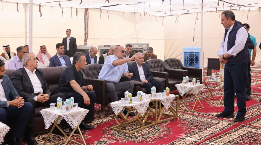 الخصاونة يتفقد سير العمل في مشروع