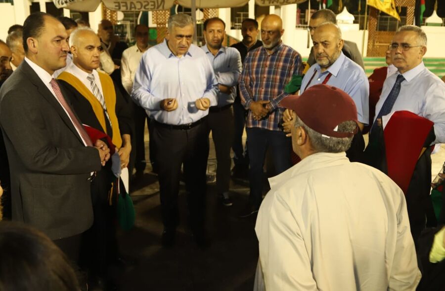 رئيس الأردنية يعفي عن الطلبة المحرومين