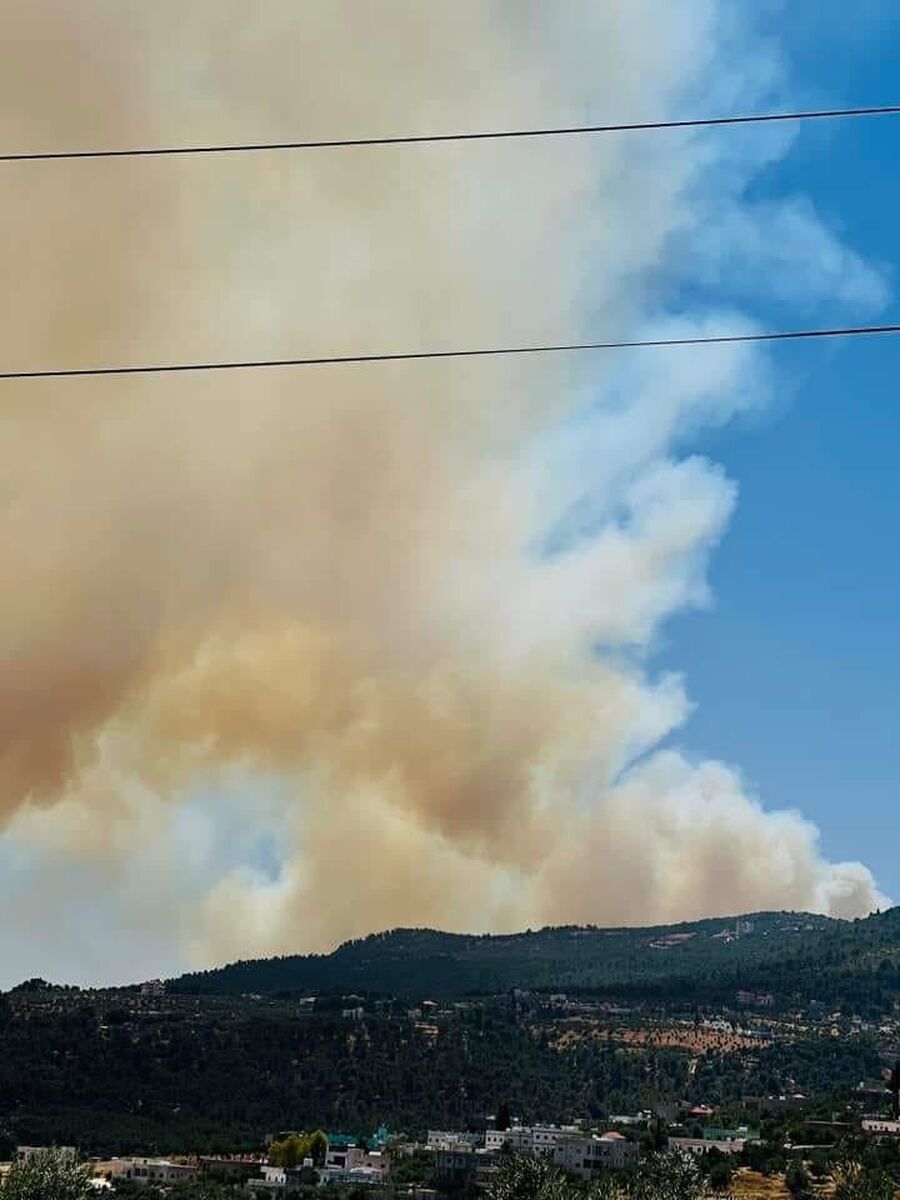 الدفاع المدني يتعامل مع حريق في