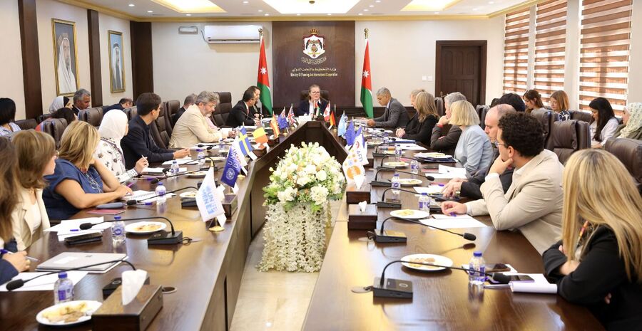 وزارة التخطيط تعقد اجتماعا تنسيقيا للمانحين
