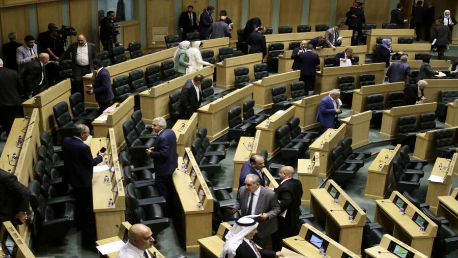 مجلس النواب يعد بأن يأخذ مشروع