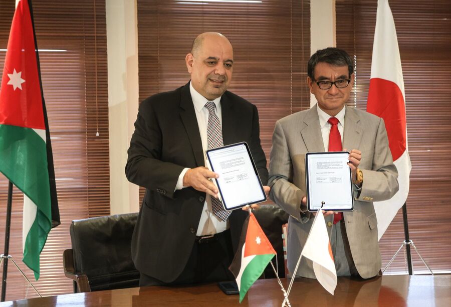 الأردن واليابان يوقعان مذكرة تعاون في