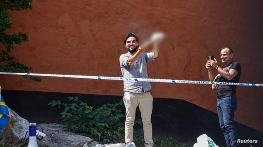 السويد تجيز مجددا لسلوان موميكا إحراق