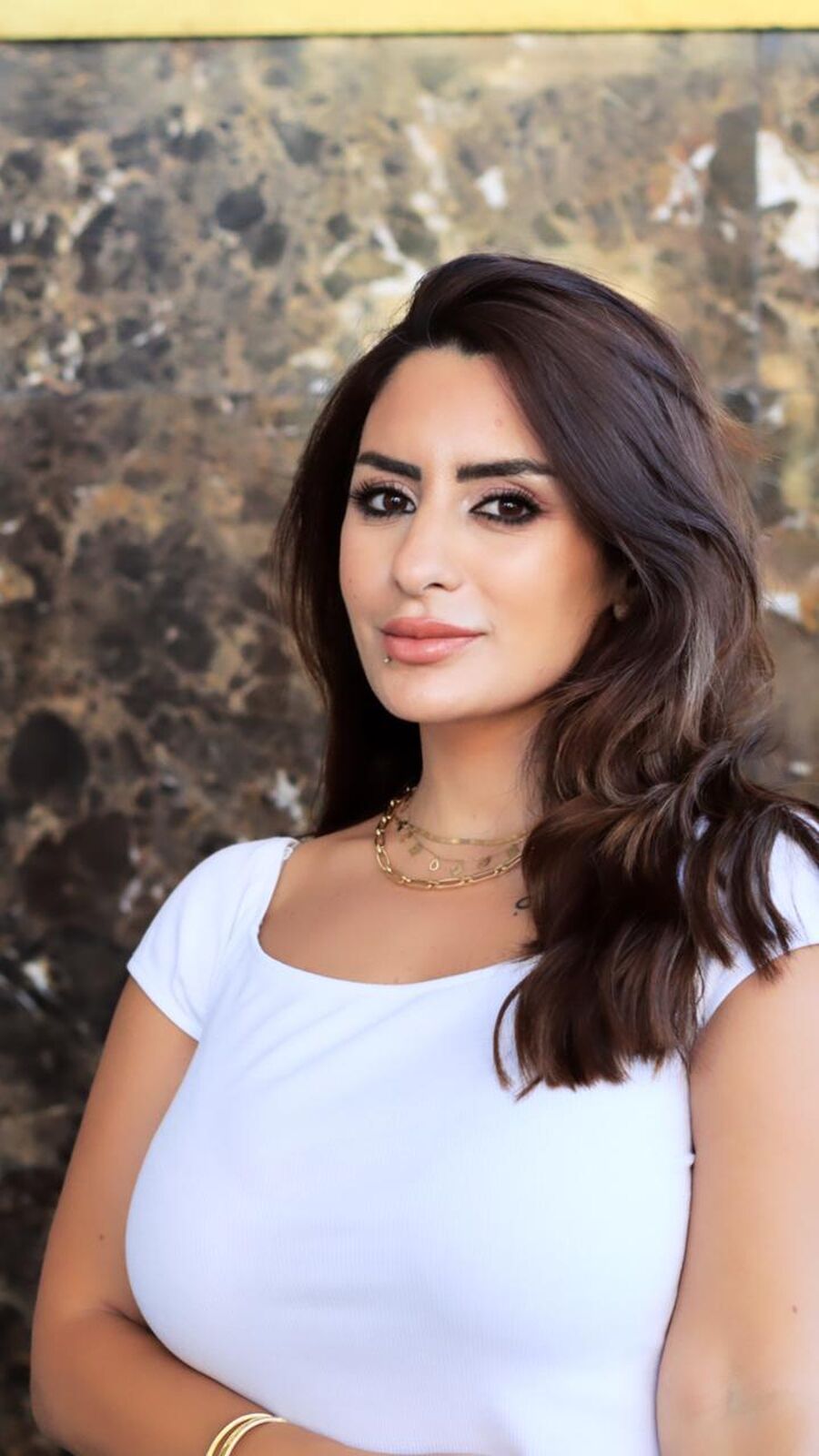 تجهيز البشرة بالصيف قبل الميك اب