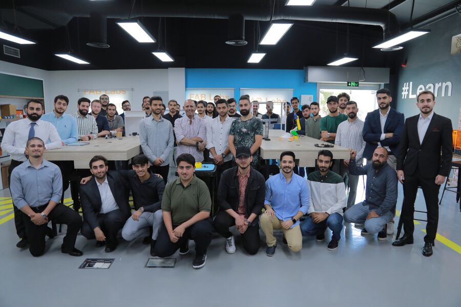 مختبر أورنج للتصنيع الرقمي يخرّج فوج