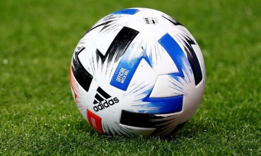 حكام إنكلترا سيحتسبون الوقت الضائع خلال