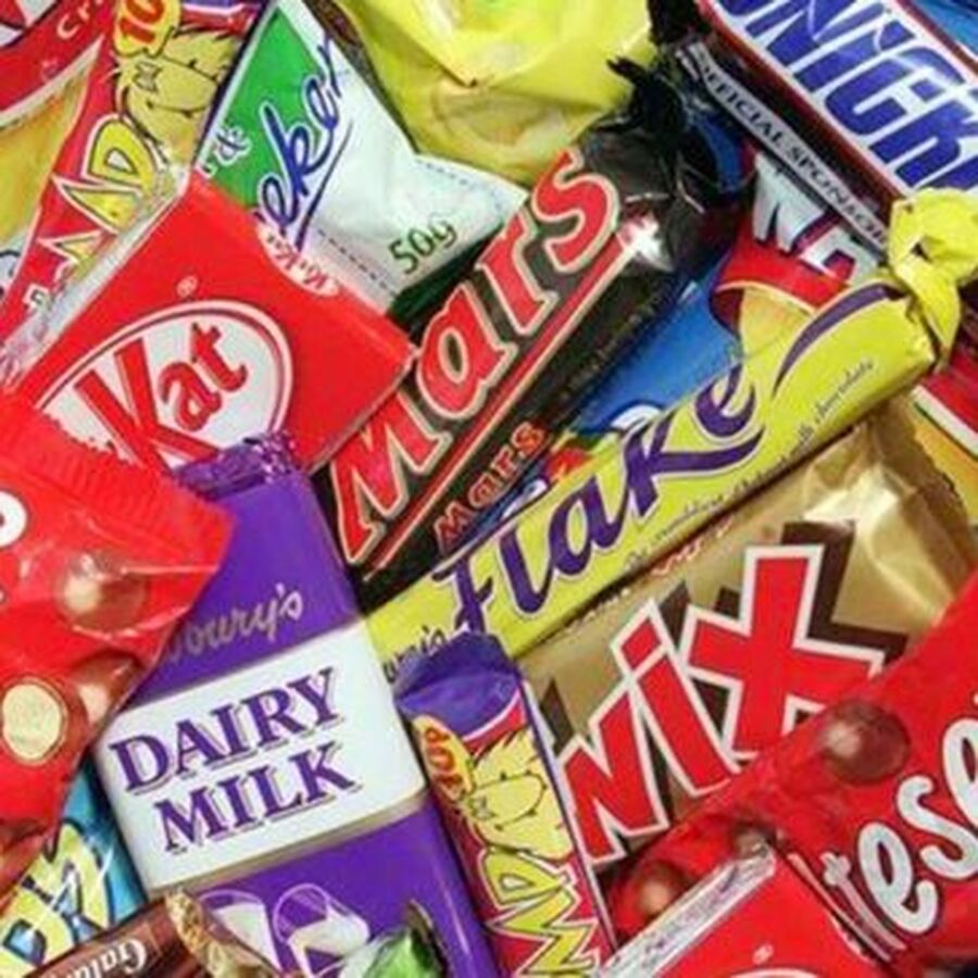 حرامي الكيت كات وكادبوري والكندر.. أطرف