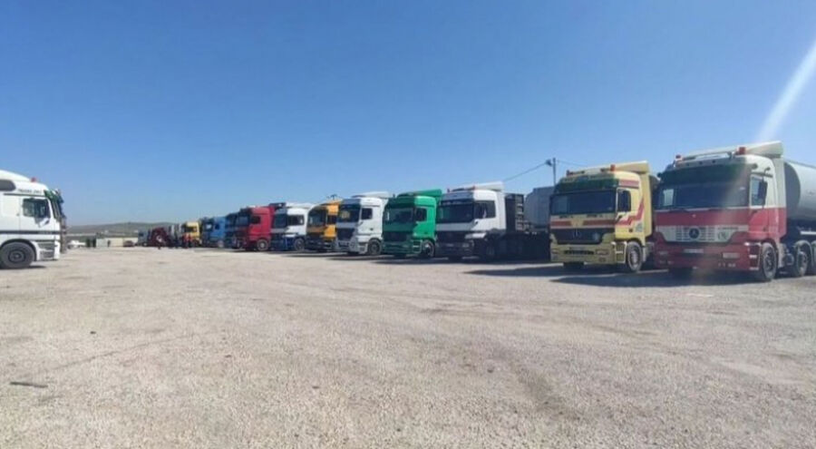 الأردن يمنع الشاحنات الأجنبية الترانزيت من