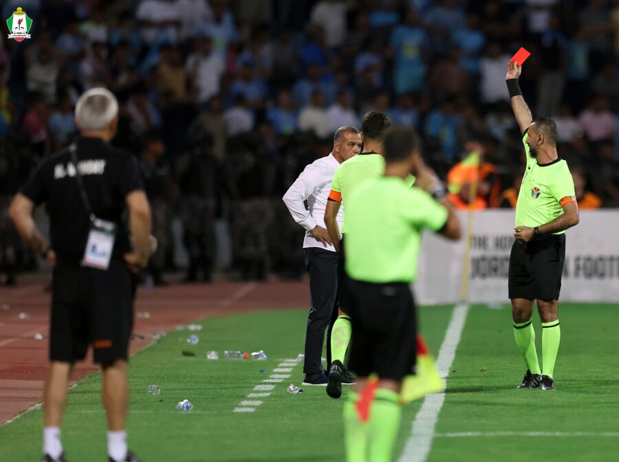 دائرة الحكام تقيم قرارات الحكم في