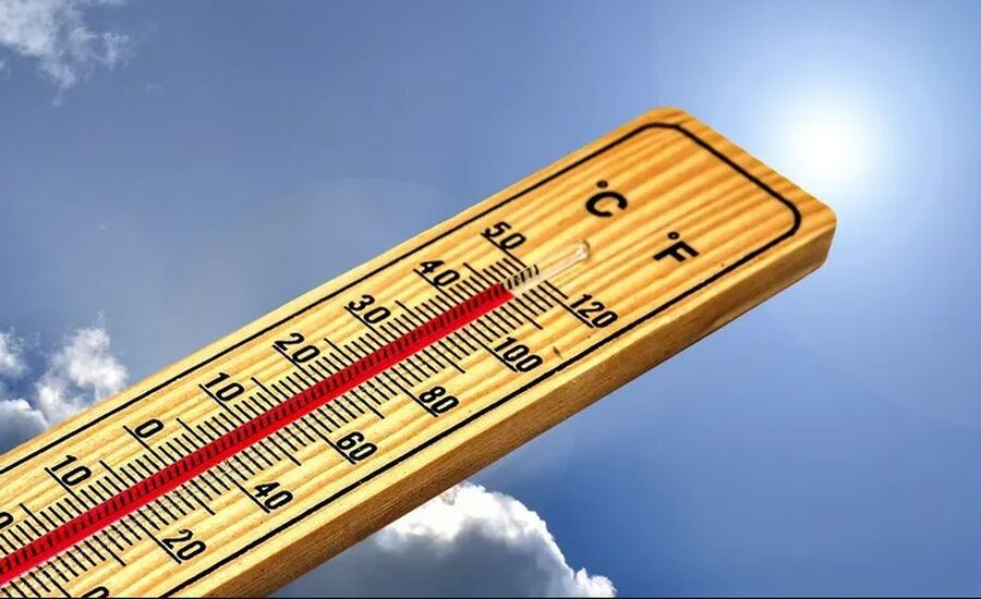 بسبب شدة الحر.. إيران في عطلة