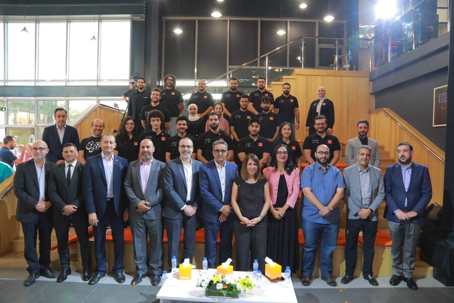 ابتكارات مميزة تفوز بـهاكاثون الجيل الخامس