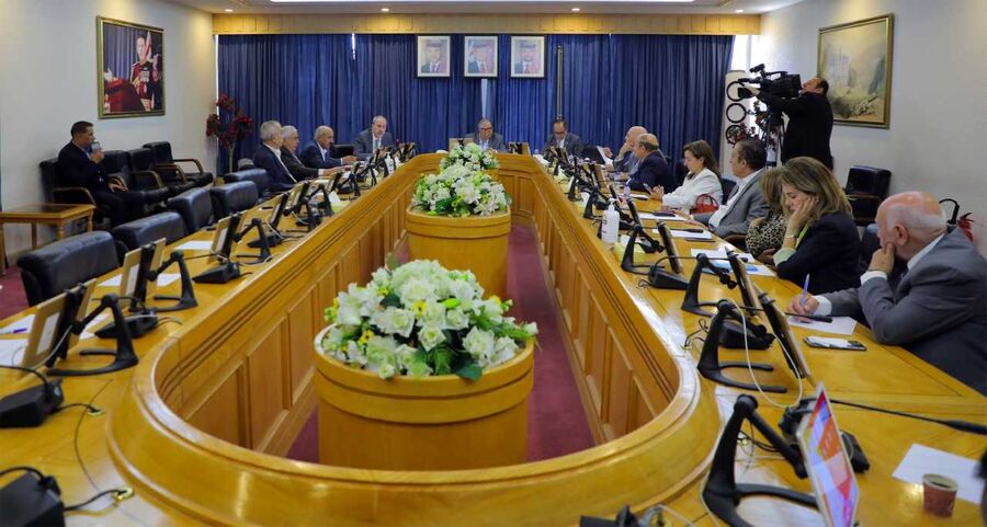 طاقة الأعيان تقر إلغاء قانون التصديق