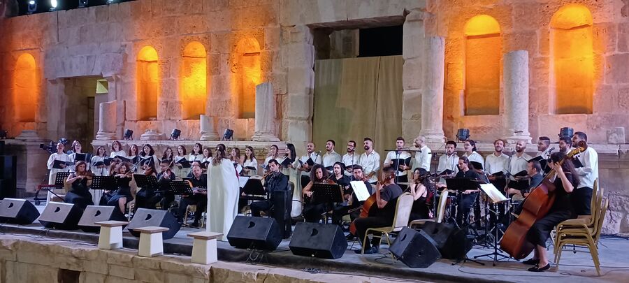 ويستمر الفرح في جرش مع تناغم