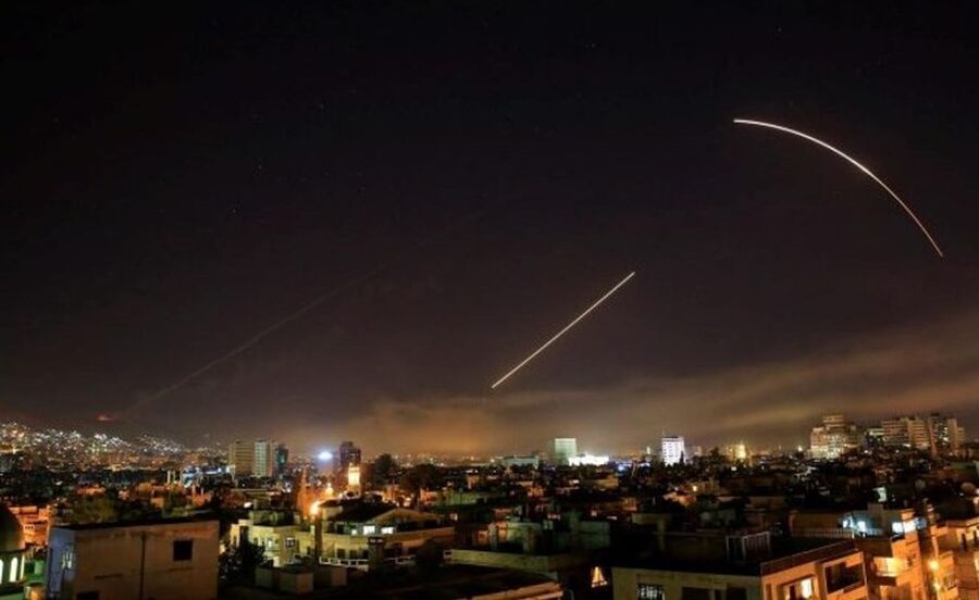 مقتل 4 جنود سوريين وإصابة 4