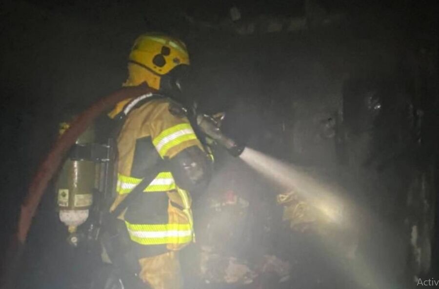 5 إصابات بحريق شقة في عمان