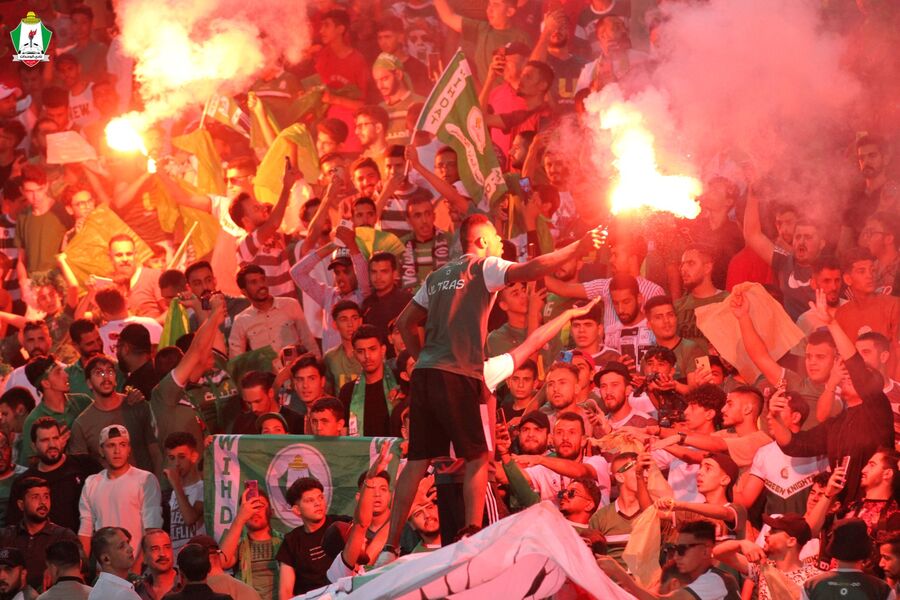 يتجه نحو هيئة مؤقتة.. الوحدات يرفع