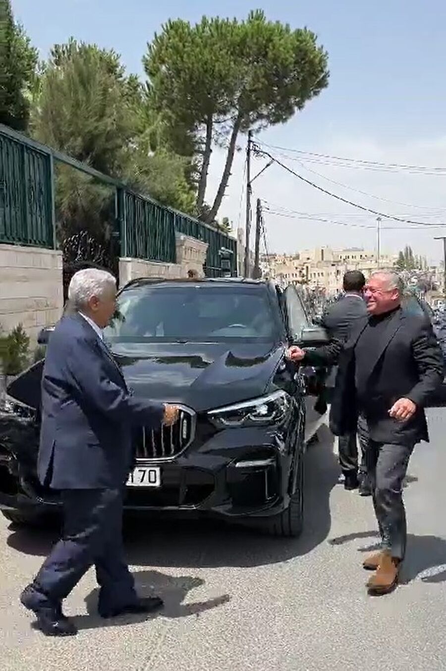 فيديو لزيارة الملك إلى السلط (شاهد)