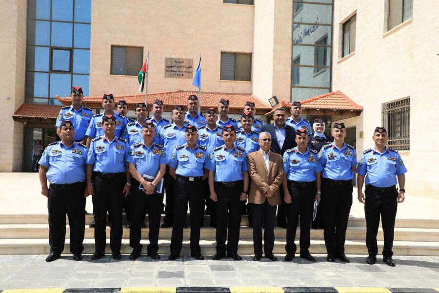 المعايطة يزور مديرية شؤون اللاجئين ويتفقد