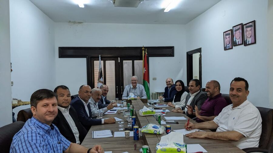 الميثاق الوطني يبحث المشاركة في الإنتخابات