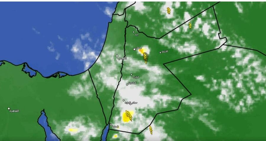 تشكل سحب ركامية فوق جنوب الأردن