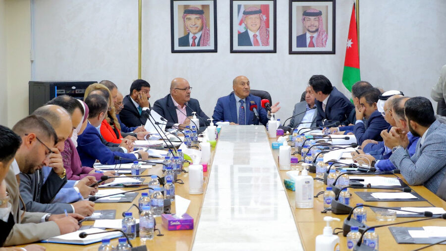 القانونية النيابية: مشاريع القوانين المدرجة في