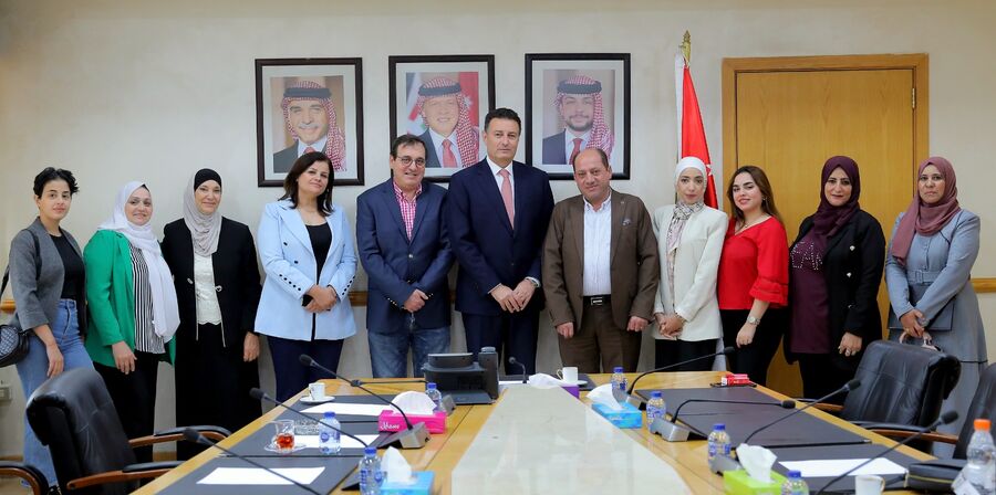 الصفدي يستقبل سيدات مبادرة كركية.. وليلة