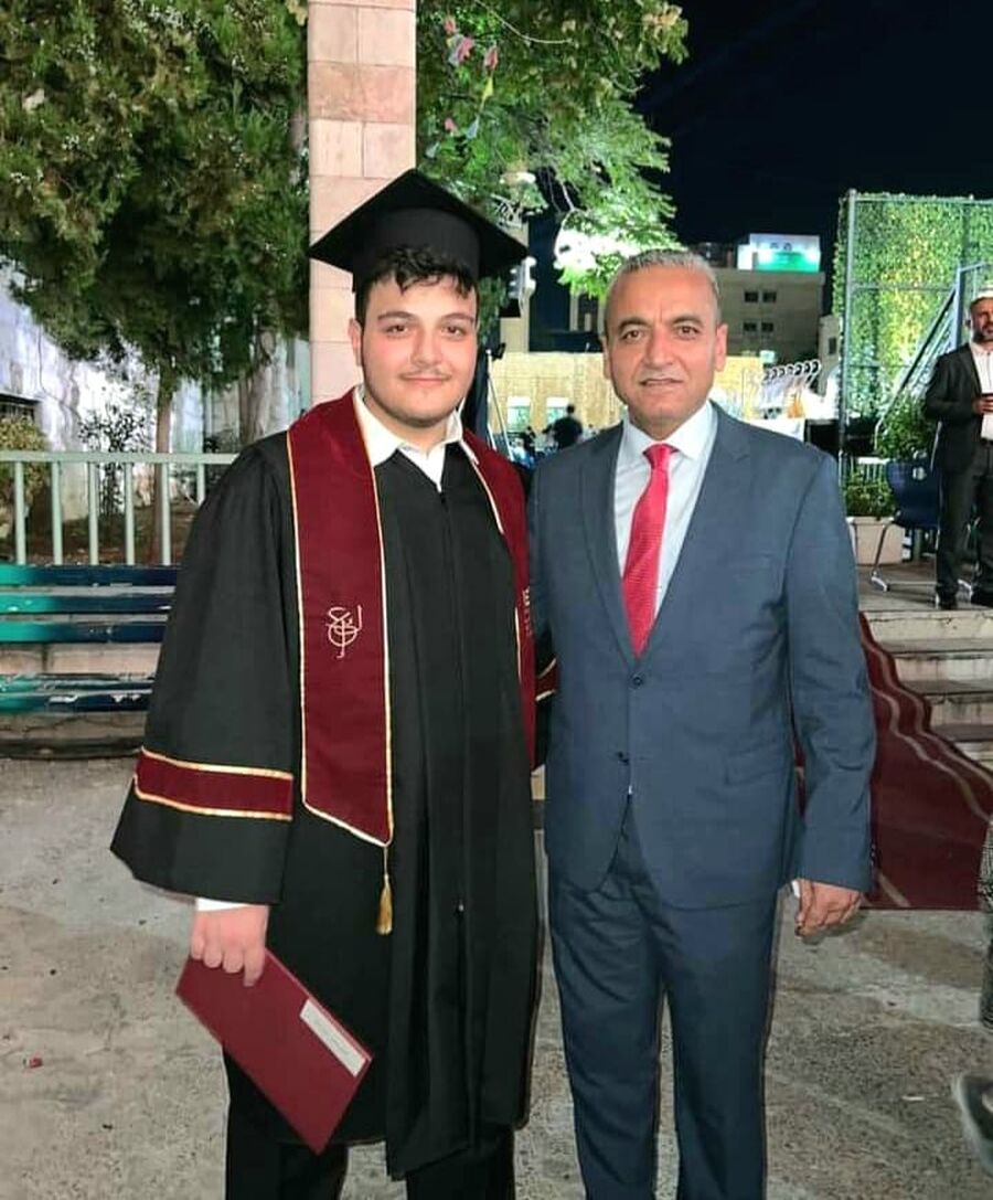 حسين وصفي النوافلة .. ألف مبروك