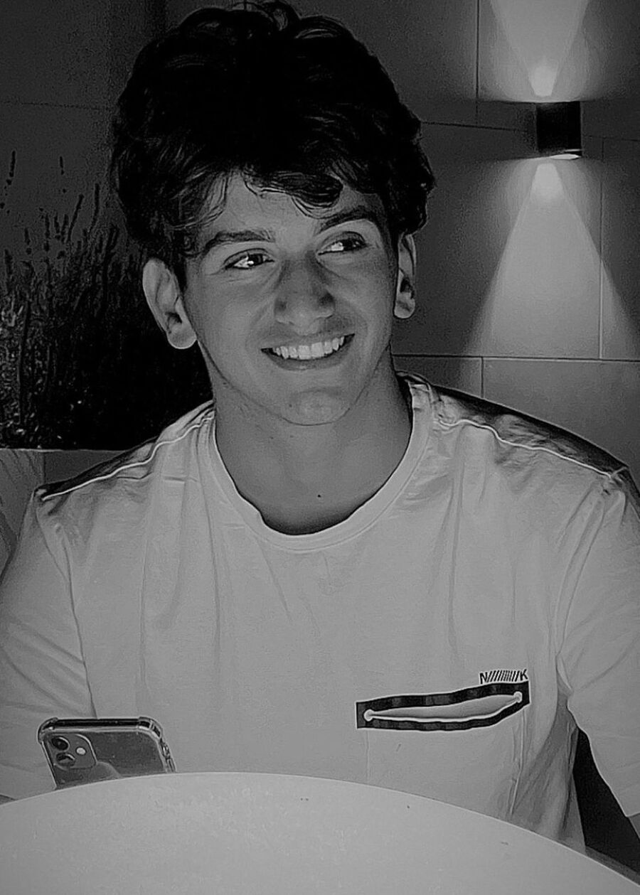 سند المناصرة .. الف مبروك