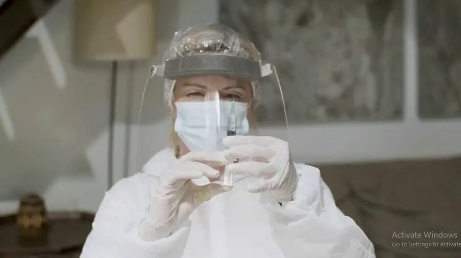 شبح كورونا يطل من جديد.. والمتحورات