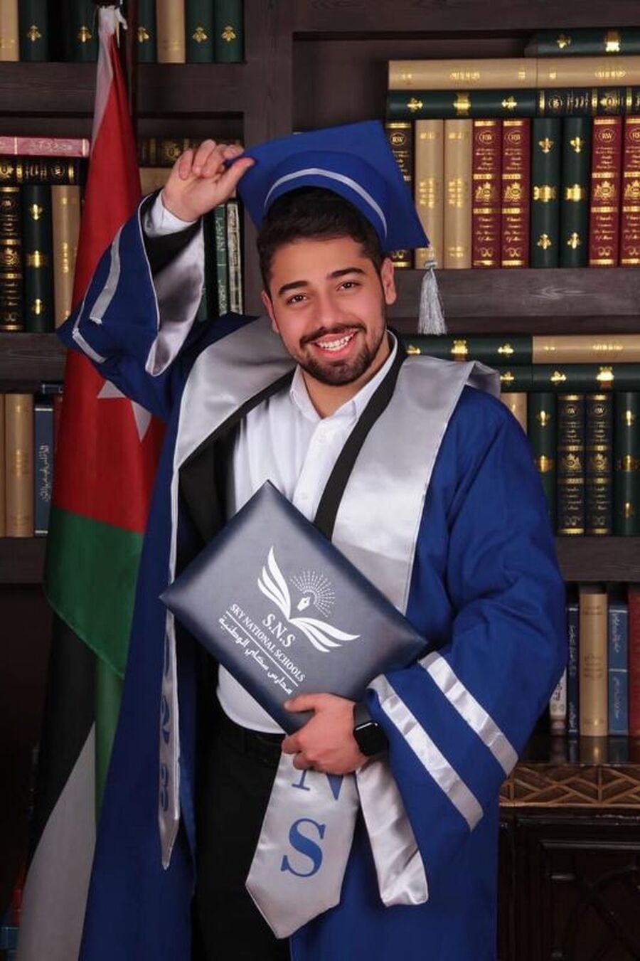 طارق احمد شاهين مبارك نجاح بالثانويه