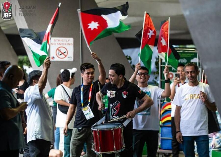 صقور الاردن يصلون للفلبين قبل يومين