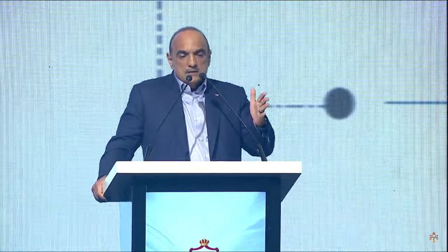 الحكومة تطلق تقرير تقدّم سير العمل