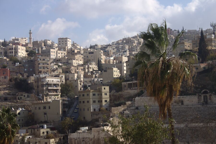 الأمانة توضح حول هدم منازل في