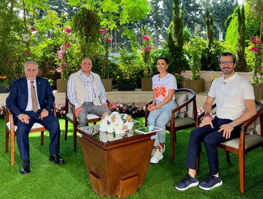 حلوة يا دنيا يحاور مسؤولي عمان