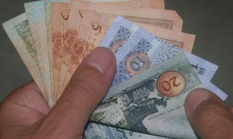 قرارات تغريم ومطالبات من دائرة الجمارك