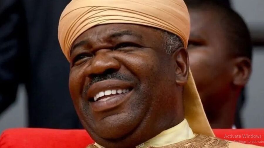 من هو الرئيس علي بونغو الذي