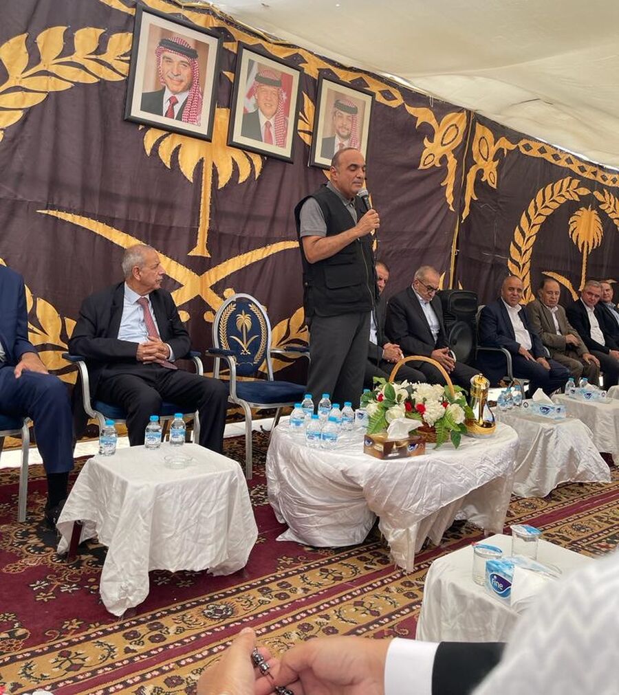 بشر الخصاونة من ديوان قبيلة النعيمات