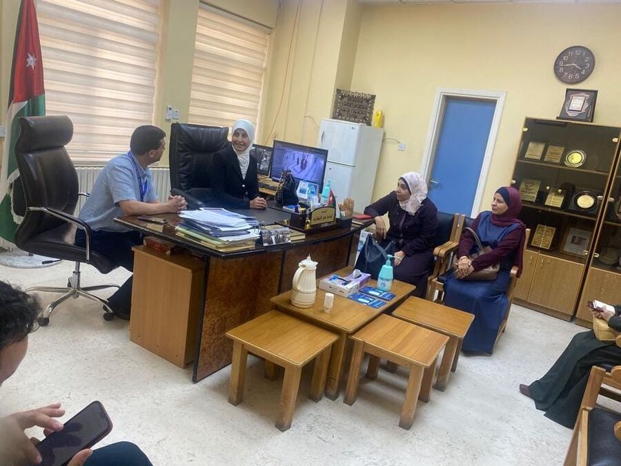 جولة تفقدية للصحة في أقسام مستشفى