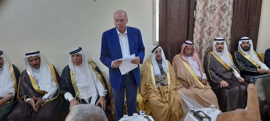 فيصل الفايز في ضيافة والد و