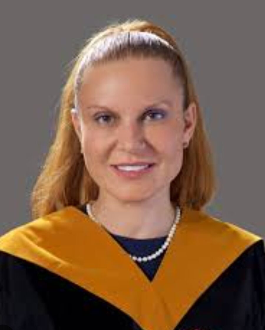 الباحثة والأكاديمية الأردنية وفاء الخضراء تحصل