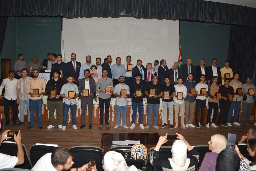 رابطة الهباهبة تكرّم الخريجين من أبناء